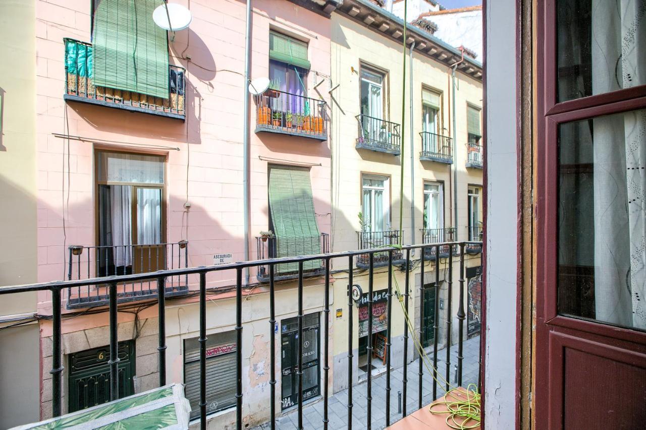 Charming Bohemian Lavapies Apartment Madrid Exterior photo
