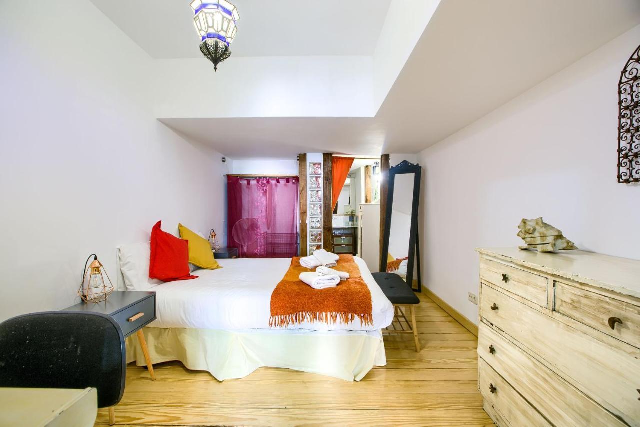 Charming Bohemian Lavapies Apartment Madrid Exterior photo
