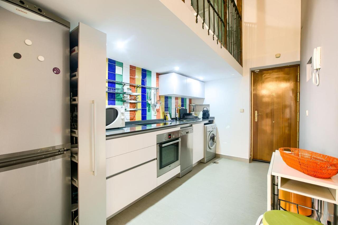 Charming Bohemian Lavapies Apartment Madrid Exterior photo